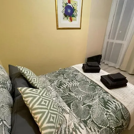 Bright&spacious 3br With Balconies Metro 6 Glacière * Parigi