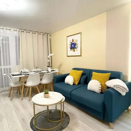 Bright&spacious 3br With Balconies Metro 6 Glacière Appartamento